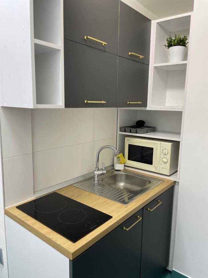 Metropole Apartments Studio City บูคาเรสต์ ภายนอก รูปภาพ